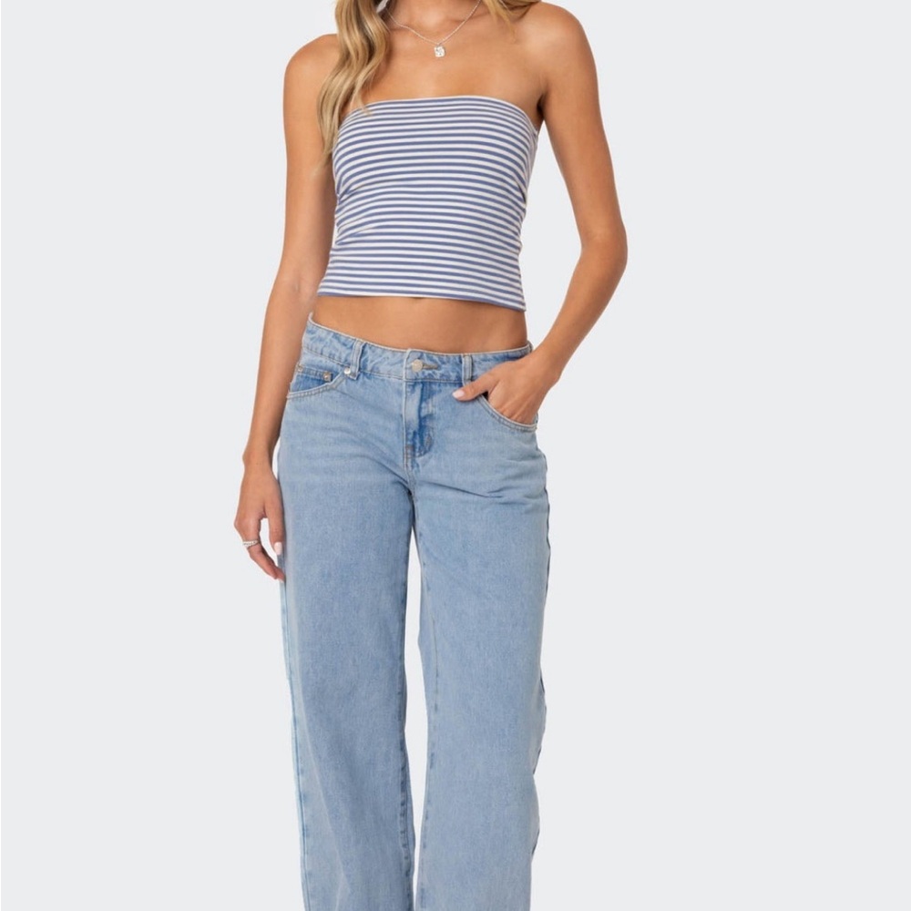 Edikted Raelynn Washed Low Rise Jeans (new)